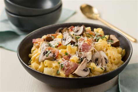 loaded-mac-cheese-with-bacon-mushrooms-and image