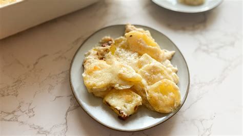 potatoes-au-gratin-recipe-mashedcom image