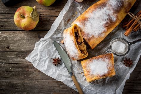recipe-traditional-austrian-apple-strudel-from image