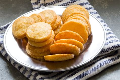 southern-cooks-make-slice-and-bake-cheese-wafers-for image