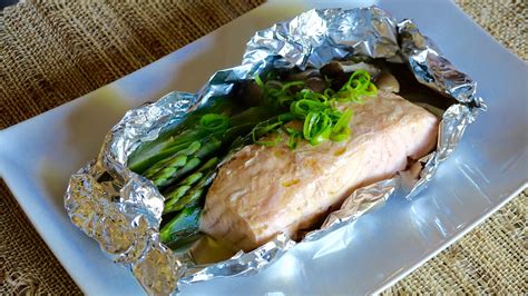 grilled-salmon-in-foil-recipe-japanese-cooking-101 image