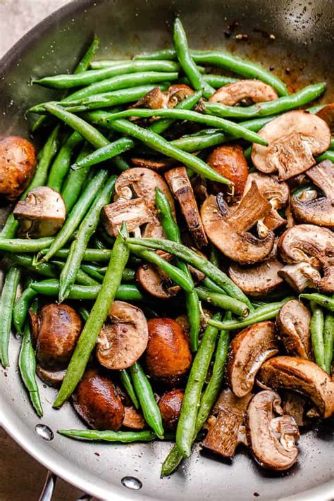 easy-green-beans-recipe-green-beans-mushrooms-in image