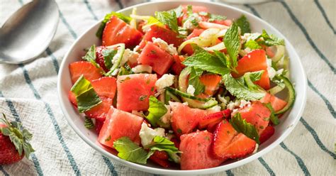 26-feta-salad-recipes-we-cant-resist-insanely-good image