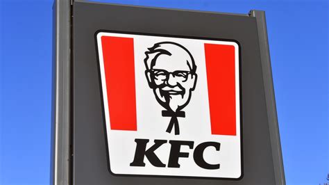 what-kfcs-menu-looked-like-the-year-you-were-born image
