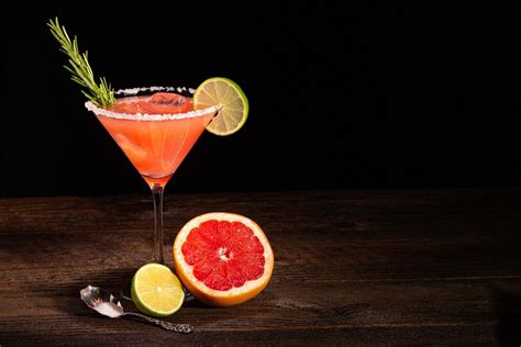 3-gin-grapefruit-cocktail-recipes-youll-love-to-drink image