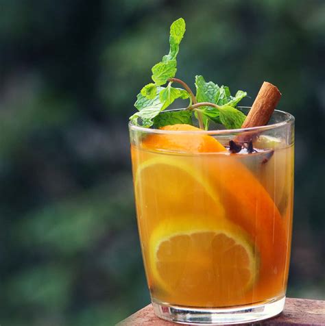 cinnamon-spiced-orange-iced-tea-recipe-archanas image