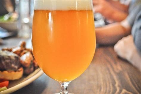 14-hefeweizen-recipes-you-can-make-at-home-aha image