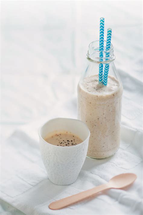 banana-peanut-butter-and-espresso-smoothie-food image