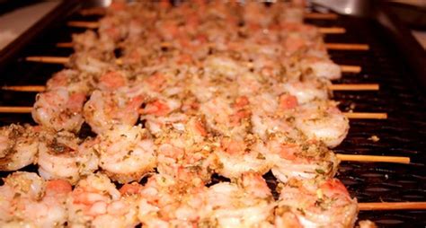 how-to-grill-shrimp-in-the-oven-ehowcom image