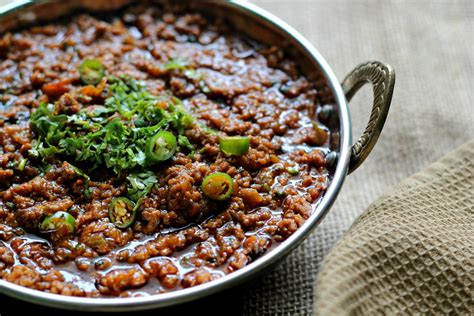 tasty-bhuna-keema-pakistani-food-recipe-pakistani-chefs image