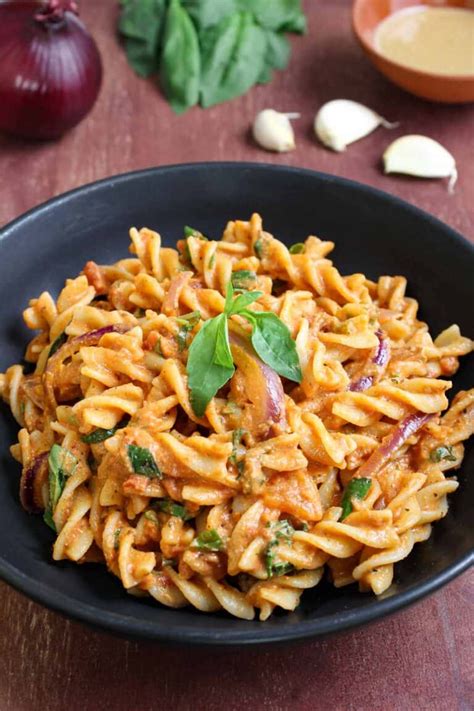 15-minute-tomato-tahini-pasta-vegan-gluten-free image