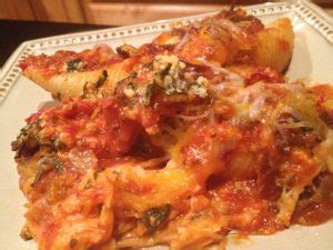 spinach-and-ricotta-stuffed-shells-serves-8-moms image