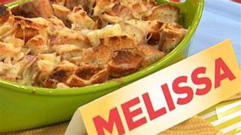 melissas-french-onion-style-macaroni-and-cheese image