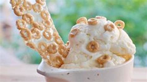 honey-nut-cheerios-ice-cream image