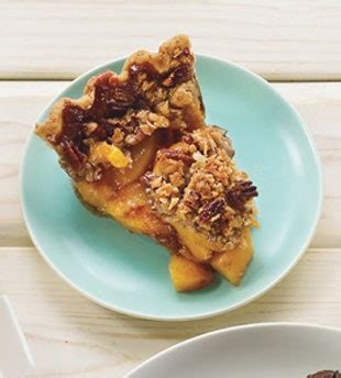 deep-dish-peach-pie-with-pecan-streusel-topping-bon image
