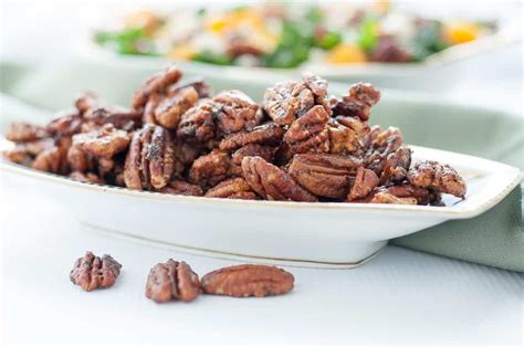 20-minute-caramel-spiced-pecans-flavour-and-savour image
