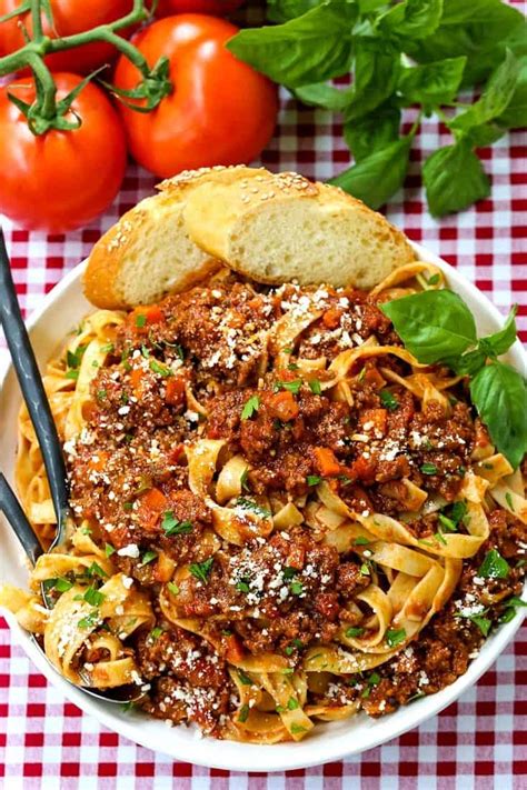 bolognese-sauce-a-hearty-meat-sauce-with-red-wine image