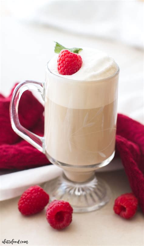 white-chocolate-raspberry-vanilla-latte-a-latte-food image