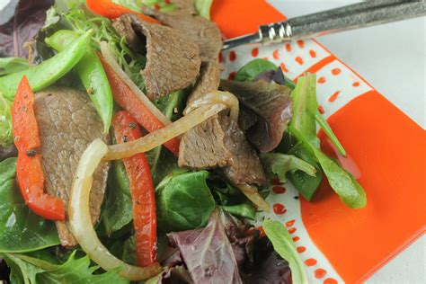 stir-fry-beef-salad-recipe-gluten-free-paleo-paleoplan image