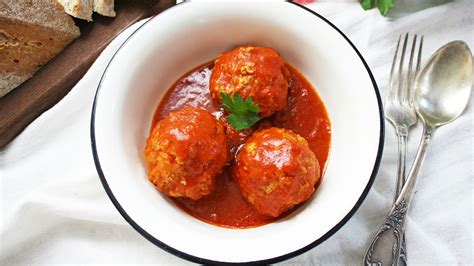 these-russian-meatballs-are-the-ultimate-comfort-food image