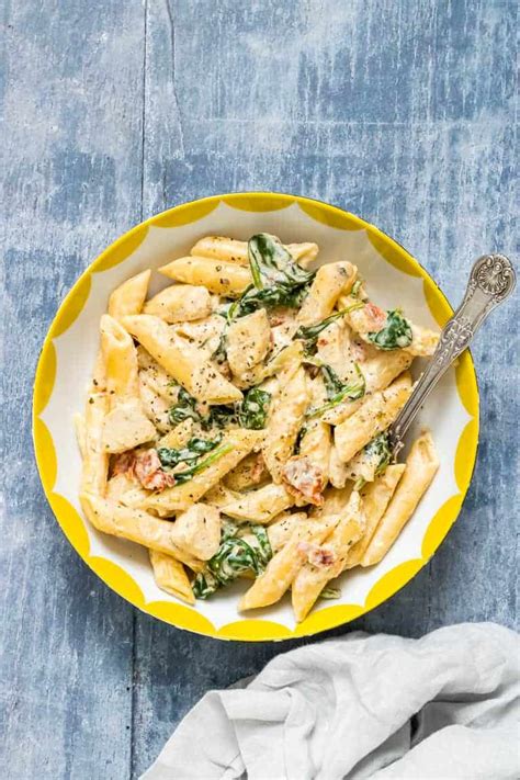 creamy-instant-pot-tuscan-chicken-pasta image