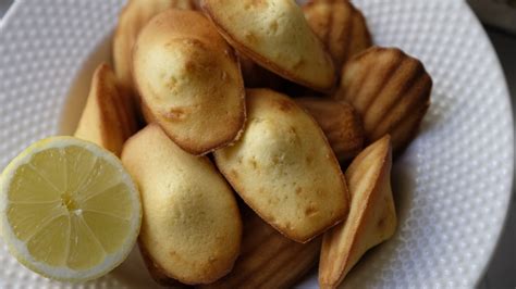 classic-lemon-madeleines-recipe-mashed image