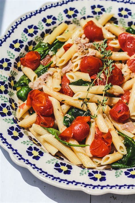 easy-tuna-pasta-with-tomatoes-savoring-italy image