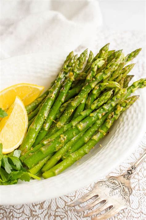 steamed-lemon-butter-asparagus-family-food-on-the image