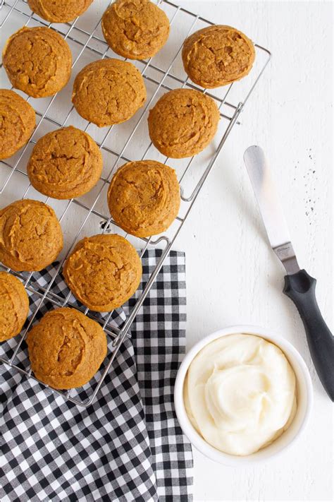 pumpkin-whoopie-pies-easy-recipe-from-30daysblog image