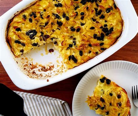 how-to-make-noodle-kugel-with-raisins-very image