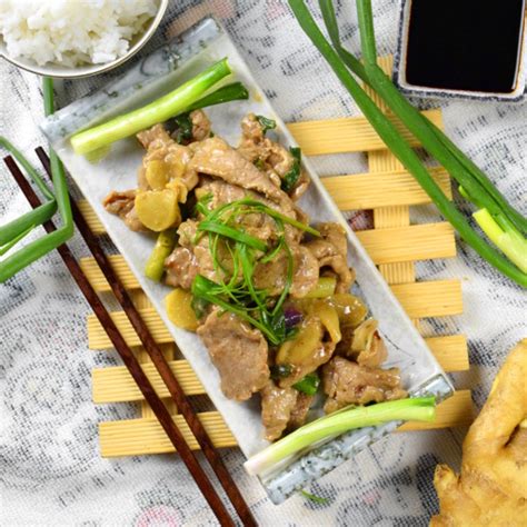 beef-stir-fry-with-ginger-and-scallion-with-12-important-tips image