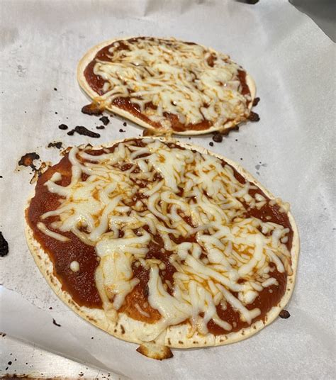 quick-10-minute-low-carb-tortilla-pizza-hangry-fork image