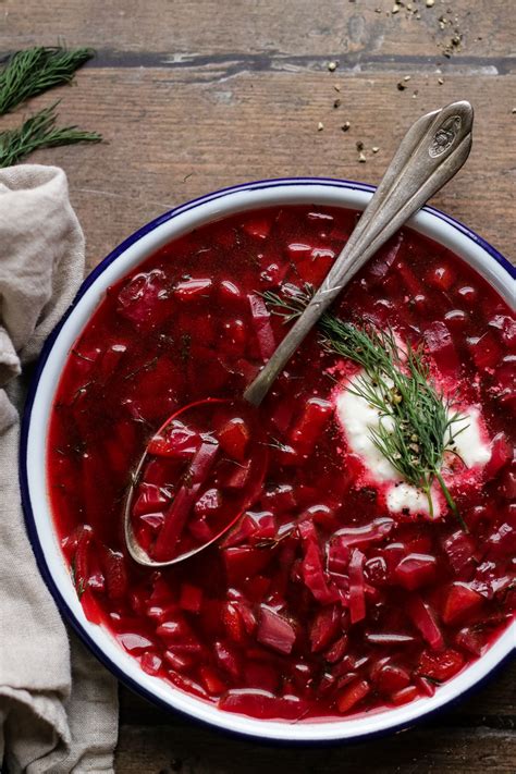 easy-vegetarian-borscht-soup-happy-kitchen image