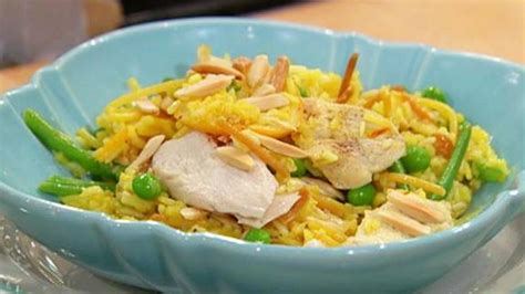 chicken-and-rice-pilaf-skillet-supper-recipe-rachael image