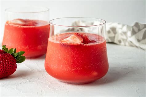 frozen-strawberry-margarita-recipe-simply image