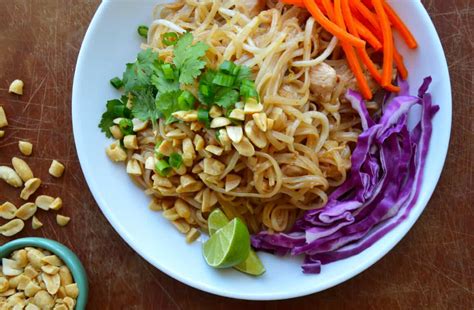 easy-pad-thai-with-chicken-just-a-taste image