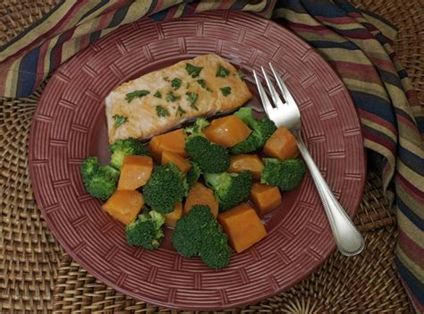 pan-roasted-salmon-with-ginger-and-curry-njcom image