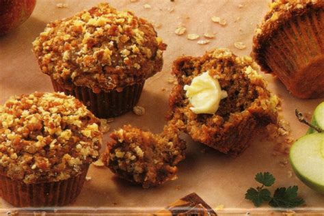 apple-streusel-oatmeal-muffins-canadian-goodness image