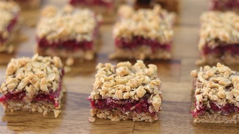 raspberry-oatmeal-squares-recipe-the-cooking-foodie image