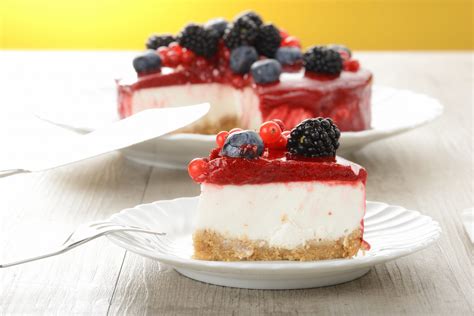 very-berry-cheesecake-heemans image