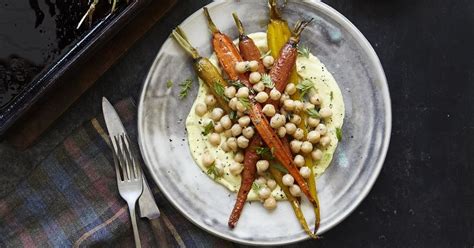 roasted-carrots-chickpeas-with-vadouvan image