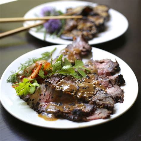 asian-marinated-grilled-flank-steak-nerds-with-knives image