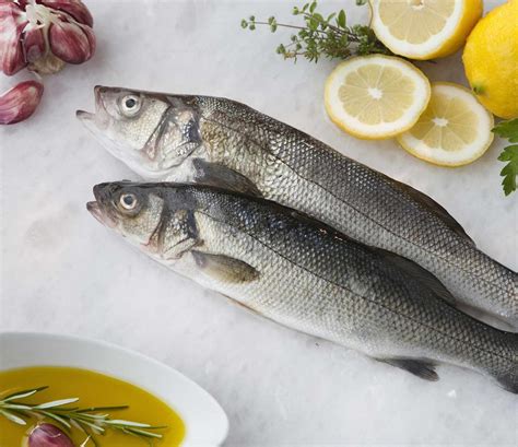 how-to-buy-and-cook-pacific-white-california-seabass image