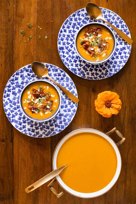 roasted-butternut-squash-soup-with-crispy-pancetta image