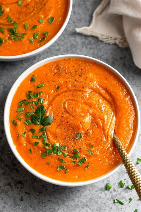 roasted-red-pepper-squash-soup-eat-the-gains image