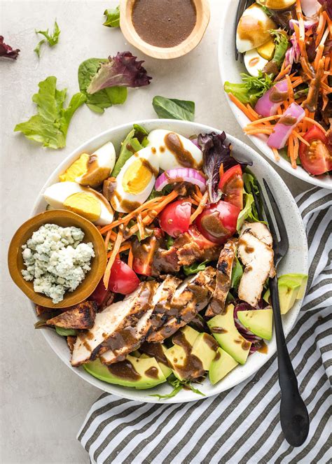 balsamic-grilled-chicken-cobb-salad image