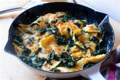 skillet-ravioli-with-spinach-smitten-kitchen image