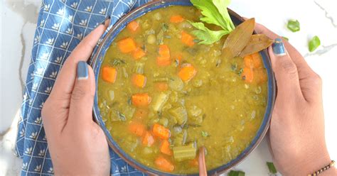 instant-pot-vegetarian-split-pea-soup-recipe-the image