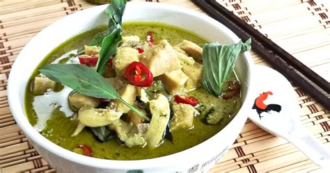 thai-green-curry-recipe-how-to-prepare-the-authentic image