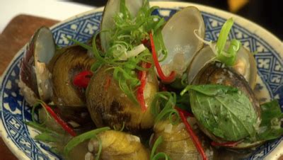 pippies-wok-tossed-with-chilli-and-asian-basil-programs image